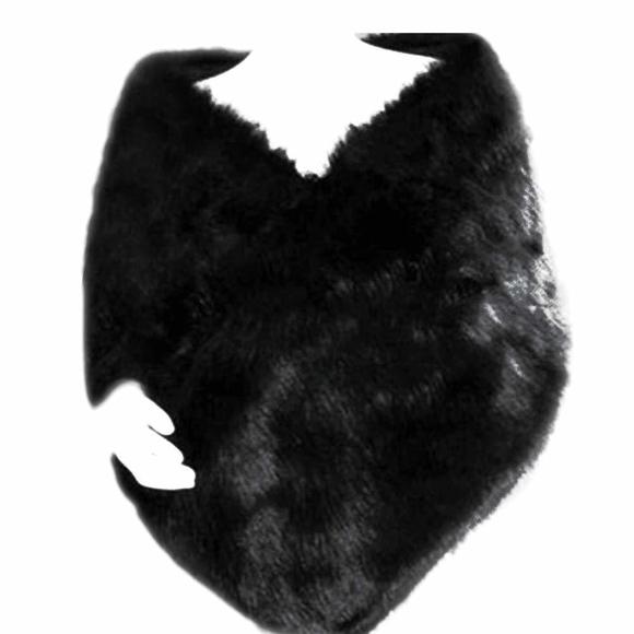 Black Faux Fur Wrap Shawl Shrug Bolero Cape For Bridal Winter Weddings Gift🤪 - Picture 1 of 1